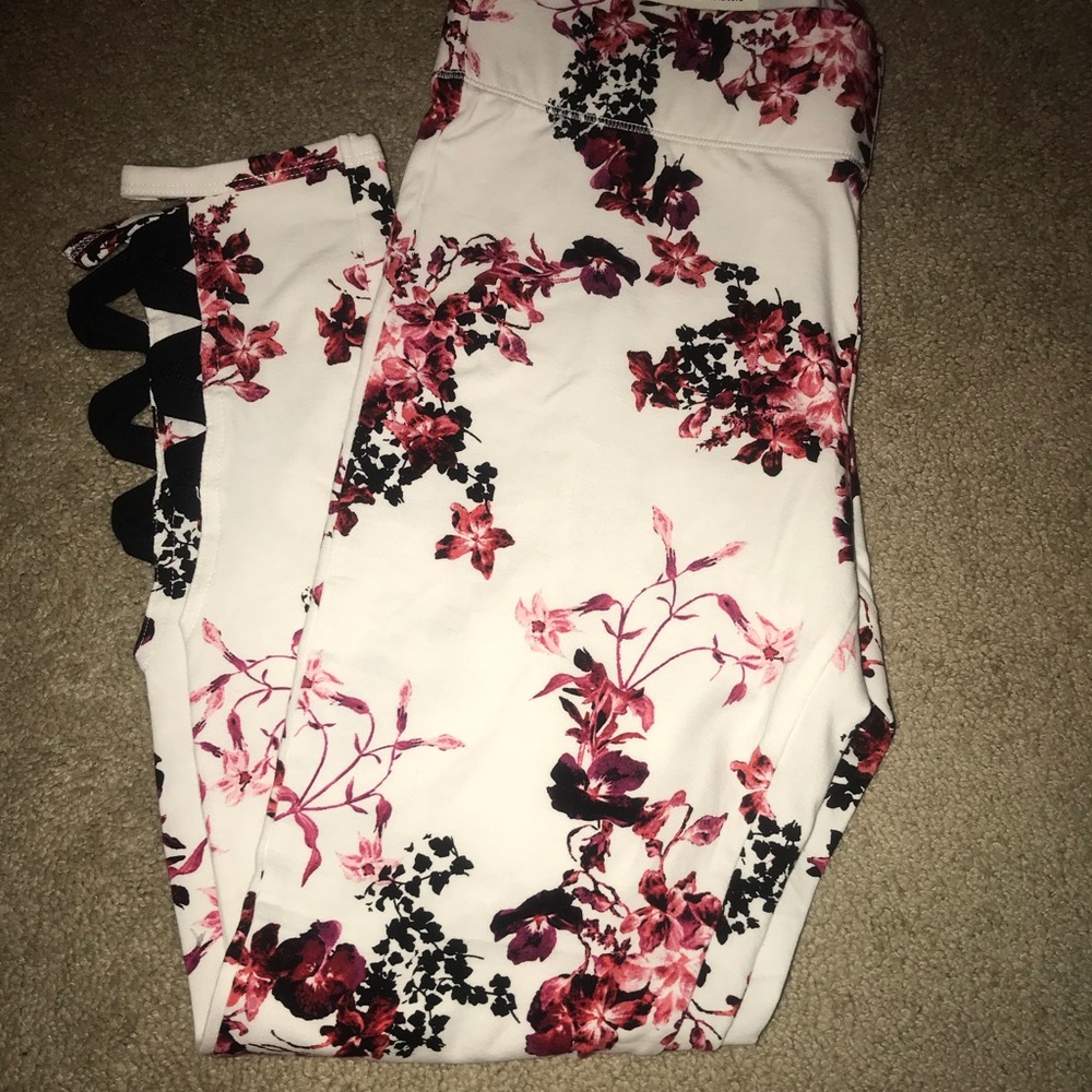 Floral leggings